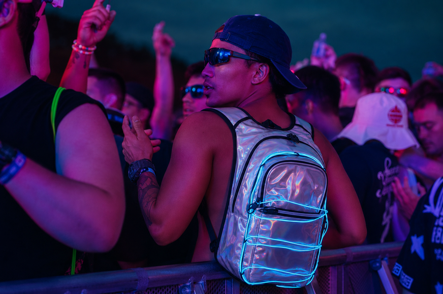 Worry Less in the Crowd